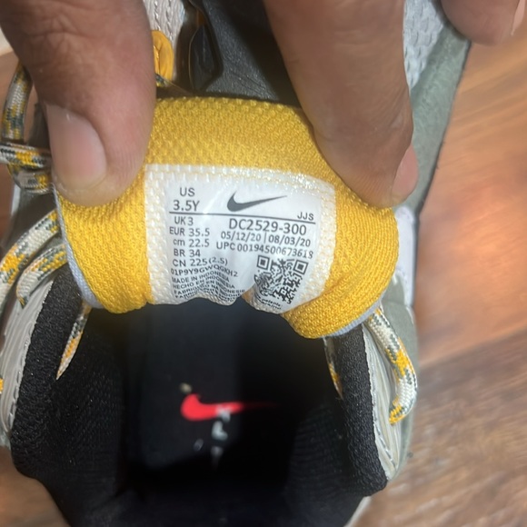 Nike air max 90 size 3.5y - Picture 6 of 7